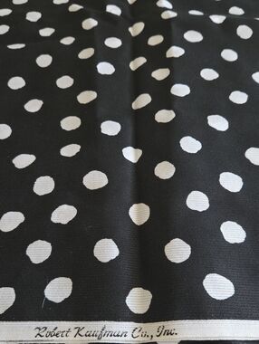 Rare ROBERT KAUFMAN CO., INC. Blended White POLKA - DOTS Sew Fabric 2 Yards